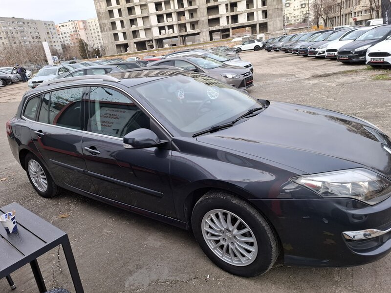 Renault Laguna